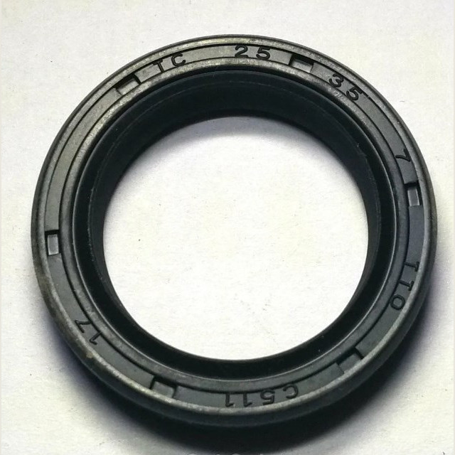Сальник 25х35х5/7.5мм Стелс 300 3.4.01.0120 LU019108