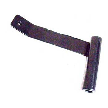 Кронштейн крепл.щитка облицовки кузова лев. stels 500 k\gt C500-8301040